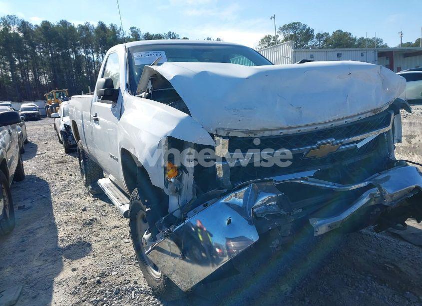 Photo 6 of 2013 Chevrolet Silverado 2500HD WORK TRUCK (VIN 1GC0CVCG1DF143877)