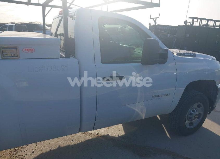 Photo 13 of 2011 Chevrolet Silverado 2500HD WORK TRUCK (VIN 1GC0CVCG2BF214047)