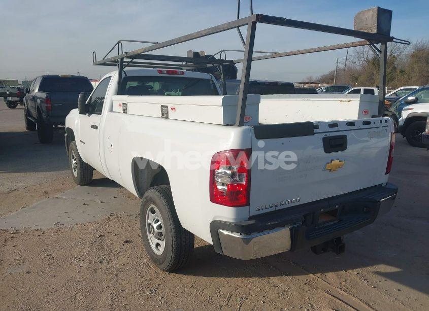 Photo 3 of 2011 Chevrolet Silverado 2500HD WORK TRUCK (VIN 1GC0CVCG2BF214047)