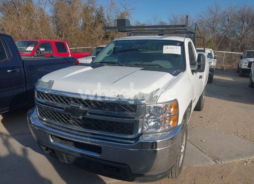Photo 6 of 2011 Chevrolet Silverado 2500HD WORK TRUCK (VIN 1GC0CVCG2BF214047)