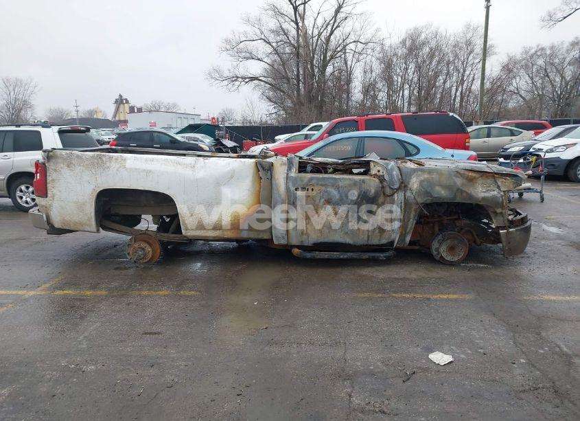 Photo 12 of 2011 Chevrolet Silverado 2500HD WORK TRUCK (VIN 1GC0CVCG3BF251575)