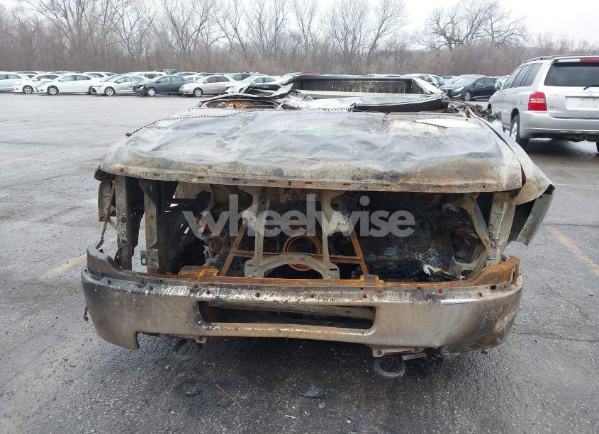 Photo 6 of 2011 Chevrolet Silverado 2500HD WORK TRUCK (VIN 1GC0CVCG3BF251575)