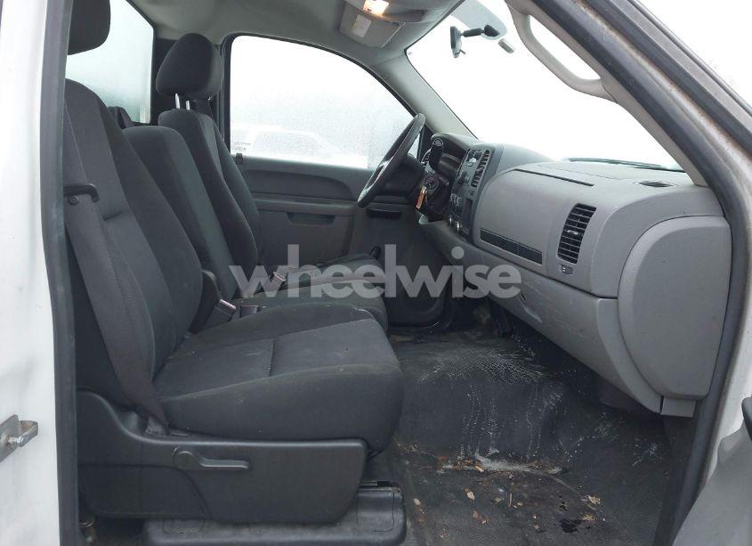 Photo 5 of 2012 Chevrolet Silverado 2500HD WORK TRUCK (VIN 1GC0CVCG7CF236062)