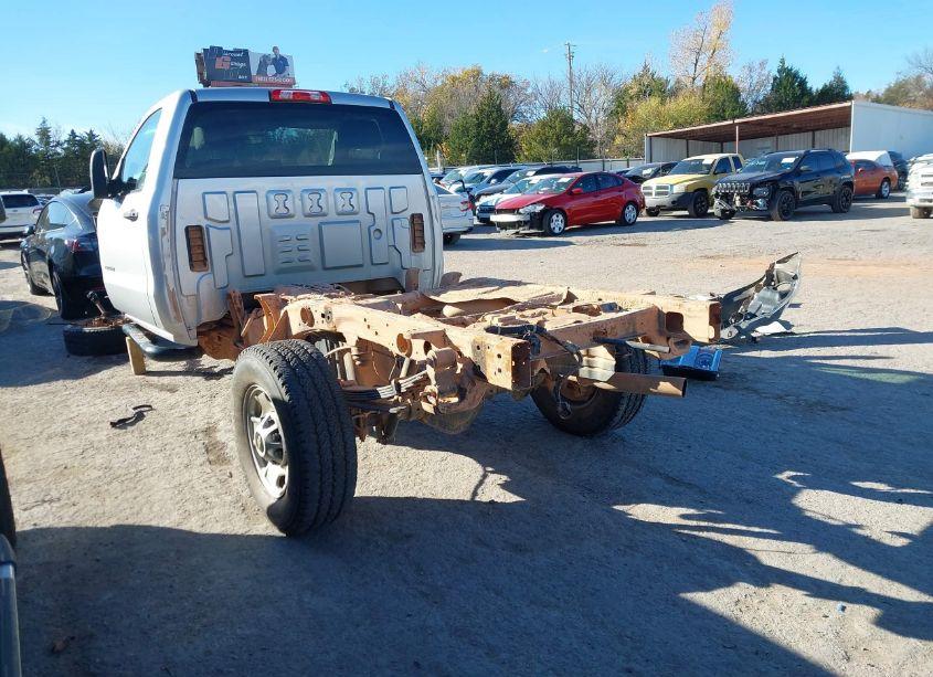 Photo 3 of 2019 Chevrolet Silverado 2500HD WT (VIN 1GC0KREG2KF238100)