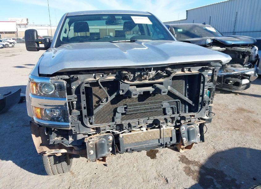 Photo 6 of 2019 Chevrolet Silverado 2500HD WT (VIN 1GC0KREG2KF238100)