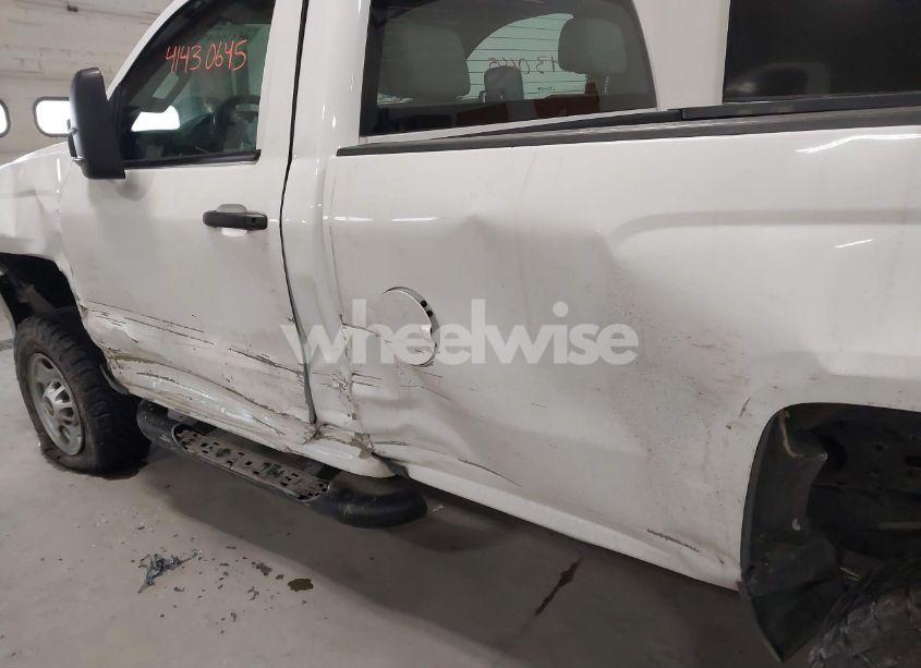 Photo 19 of 2019 Chevrolet Silverado 2500HD WT (VIN 1GC0KREG5KF237958)