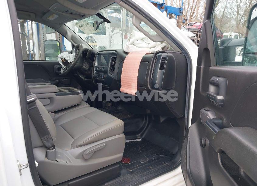 Photo 5 of 2019 Chevrolet Silverado 2500HD WT (VIN 1GC0KREG5KF237958)