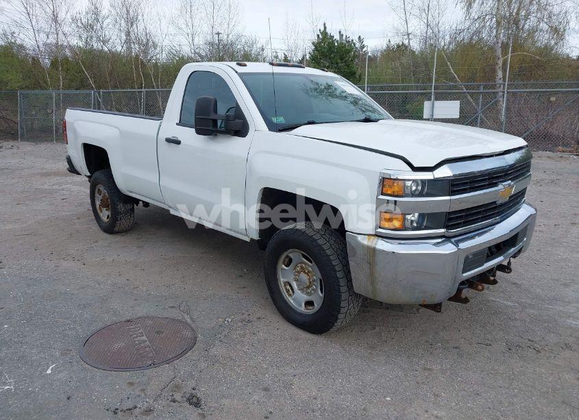 2015 Chevrolet Silverado 2500HD WT (VIN 1GC0KUEG1FZ142126) main photo