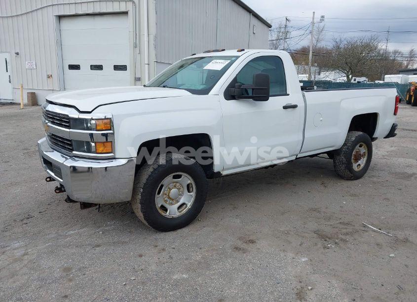 Photo 2 of 2015 Chevrolet Silverado 2500HD WT (VIN 1GC0KUEG1FZ142126)