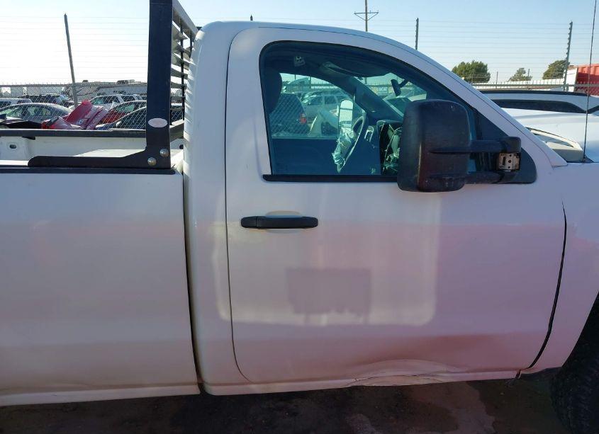 Photo 13 of 2015 Chevrolet Silverado 2500HD WT (VIN 1GC0KUEG2FZ103707)