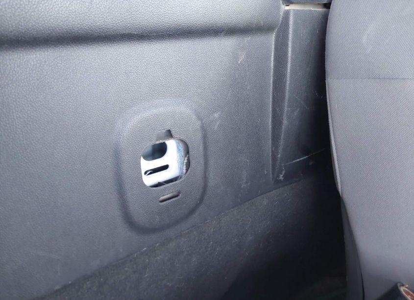 Photo 8 of 2015 Chevrolet Silverado 2500HD WT (VIN 1GC0KUEG2FZ103707)