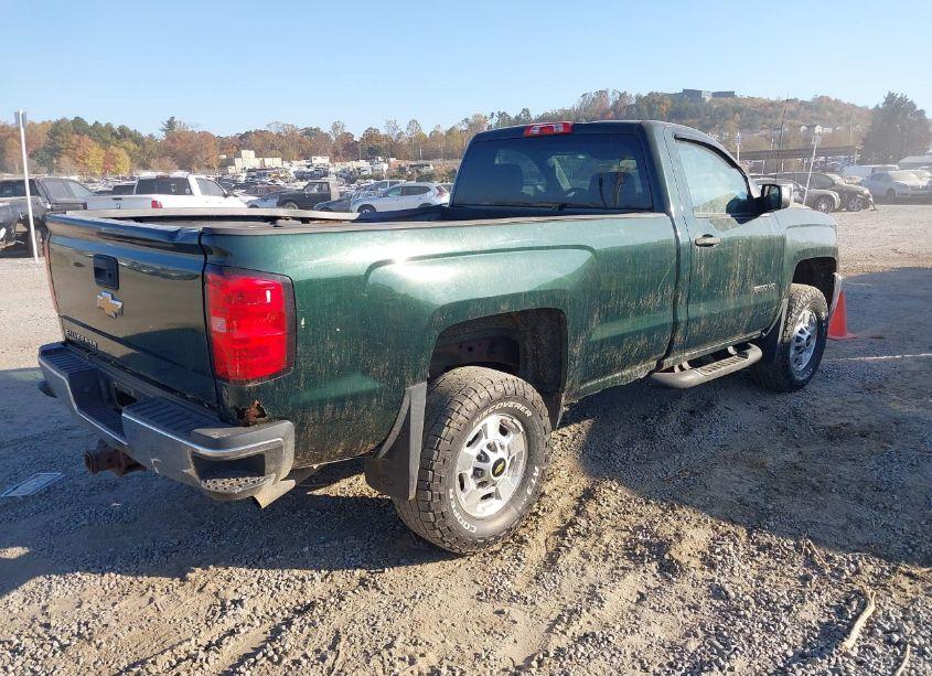 Photo 4 of 2015 Chevrolet Silverado 2500HD WT (VIN 1GC0KUEG4FZ506880)