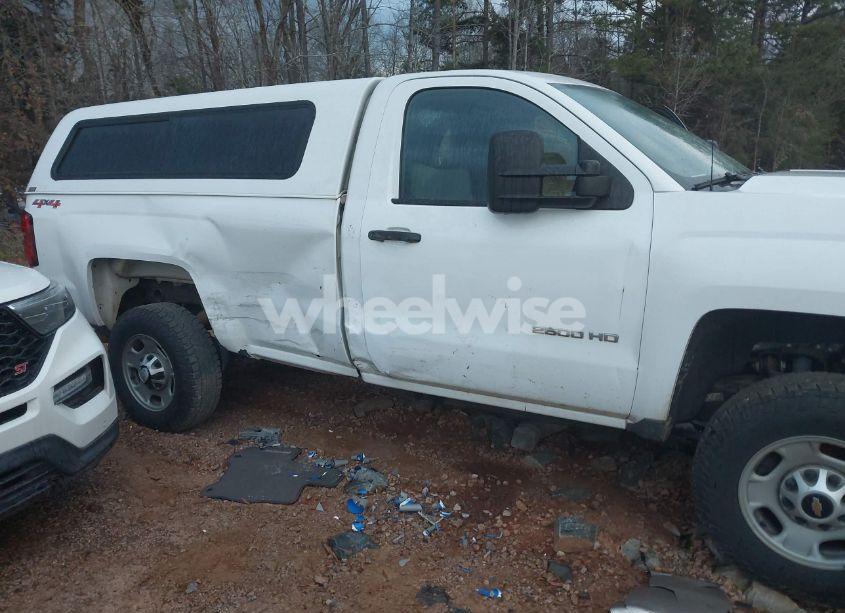 Photo 13 of 2015 Chevrolet Silverado 2500HD WT (VIN 1GC0KUEG7FZ545656)