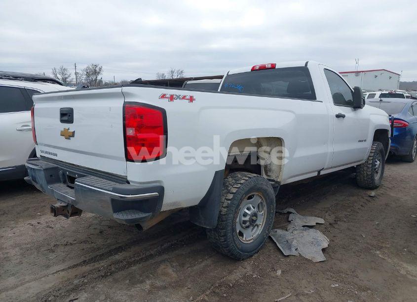 Photo 4 of 2017 Chevrolet Silverado 2500HD WT (VIN 1GC0KUEG7HZ253590)