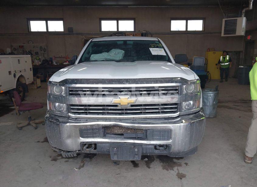 Photo 11 of 2015 Chevrolet Silverado 2500HD WT (VIN 1GC0KUEG8FZ111083)