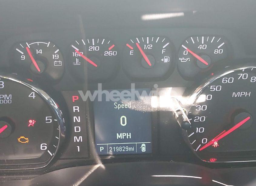 Photo 14 of 2015 Chevrolet Silverado 2500HD WT (VIN 1GC0KUEG8FZ111083)