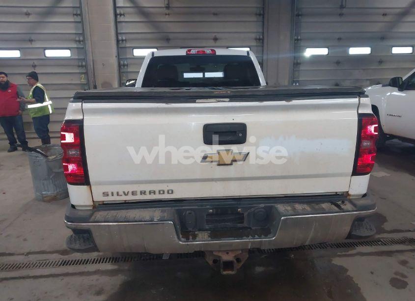 Photo 15 of 2015 Chevrolet Silverado 2500HD WT (VIN 1GC0KUEG8FZ111083)