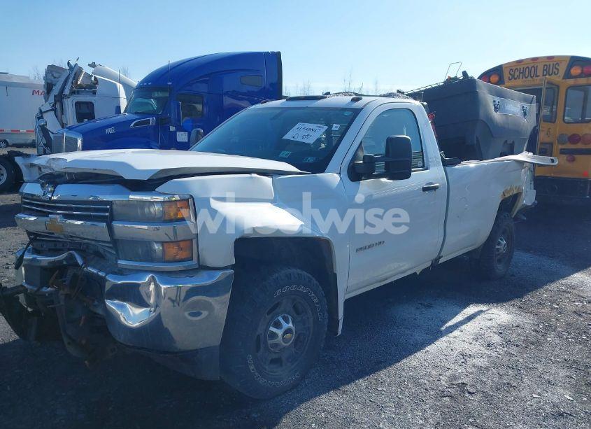 Photo 2 of 2016 Chevrolet Silverado 2500HD WT (VIN 1GC0KUEG8GZ301600)