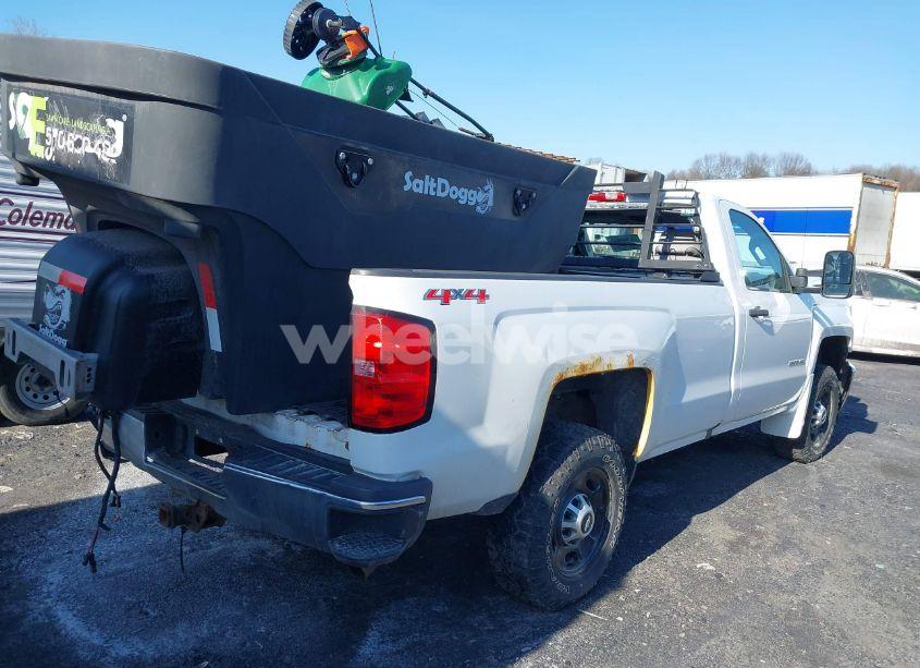 Photo 4 of 2016 Chevrolet Silverado 2500HD WT (VIN 1GC0KUEG8GZ301600)