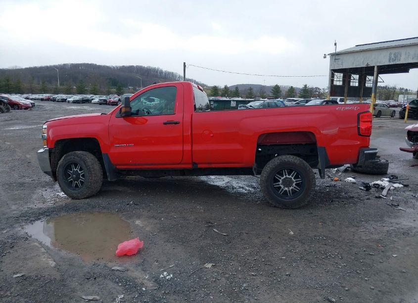 Photo 15 of 2017 Chevrolet Silverado 2500HD WT (VIN 1GC0KUEG9HZ176415)