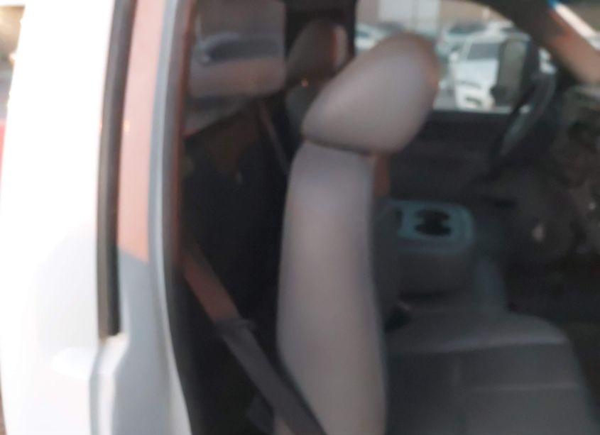 Photo 8 of 2012 Chevrolet Silverado 2500HD WORK TRUCK (VIN 1GC0KVC88CZ118984)