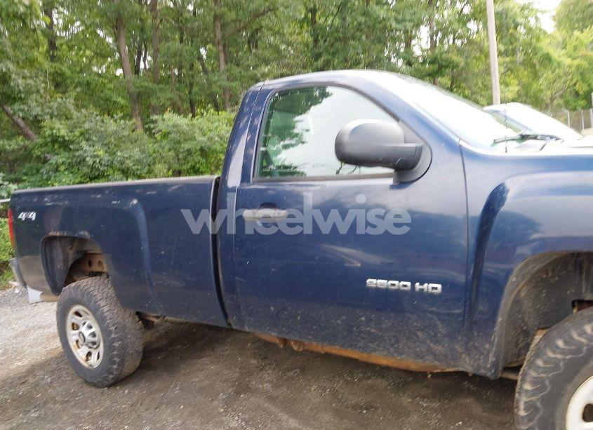 Photo 13 of 2012 Chevrolet Silverado 2500HD WORK TRUCK (VIN 1GC0KVCG6CZ173277)