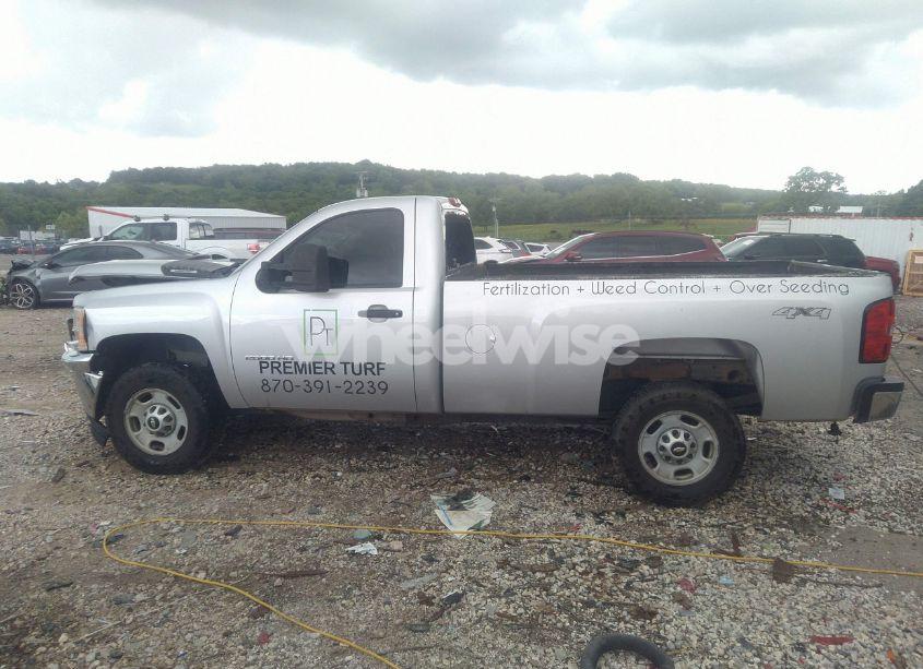 Photo 14 of 2014 Chevrolet Silverado 2500HD WORK TRUCK (VIN 1GC0KVCGXEF123504)
