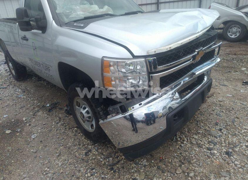 Photo 17 of 2014 Chevrolet Silverado 2500HD WORK TRUCK (VIN 1GC0KVCGXEF123504)