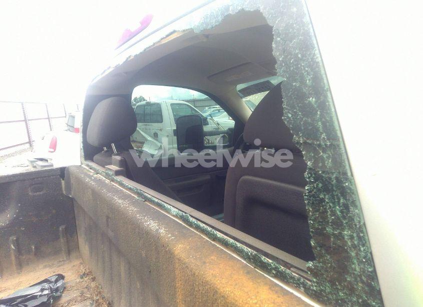 Photo 19 of 2014 Chevrolet Silverado 2500HD WORK TRUCK (VIN 1GC0KVCGXEF123504)