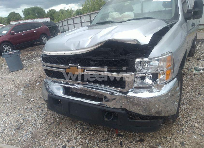 Photo 6 of 2014 Chevrolet Silverado 2500HD WORK TRUCK (VIN 1GC0KVCGXEF123504)