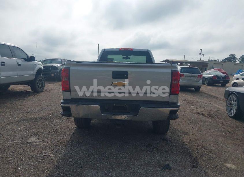 Photo 16 of 2015 Chevrolet Silverado 2500HD LT (VIN 1GC0KVEG3FZ549385)