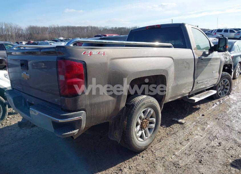 Photo 4 of 2015 Chevrolet Silverado 2500HD LT (VIN 1GC0KVEG5FZ509793)