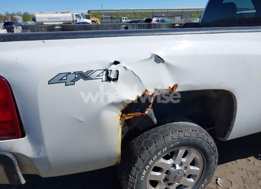 Photo 18 of 2012 Chevrolet Silverado 2500HD LT (VIN 1GC0KXCG3CZ103960)