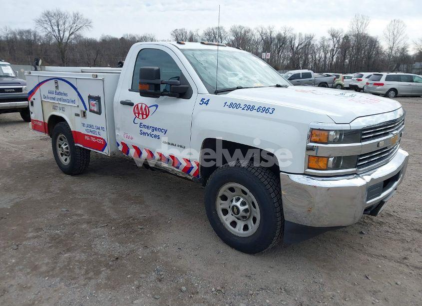 2017 Chevrolet Silverado 3500HD WT (VIN 1GC0KYEG4HZ401007) main photo