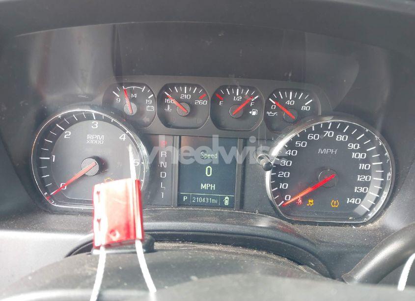 Photo 7 of 2017 Chevrolet Silverado 3500HD WT (VIN 1GC0KYEG4HZ401007)