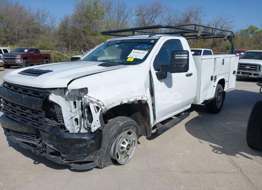 Photo 2 of 2022 Chevrolet Silverado 2500HD 2WD LONG BED WT (VIN 1GC0WLE7XNF327869)
