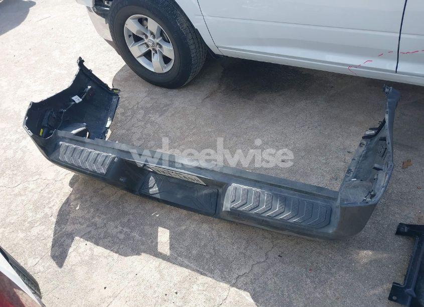 Photo 23 of 2024 Chevrolet Silverado EV WORK TRUCK (VIN 1GC10UEDXRU204415)