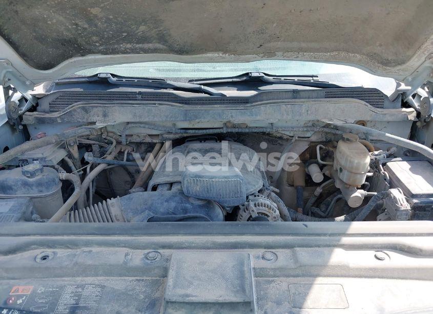 Photo 10 of 2019 Chevrolet Silverado 2500HD WT (VIN 1GC1CREG1KF136045)