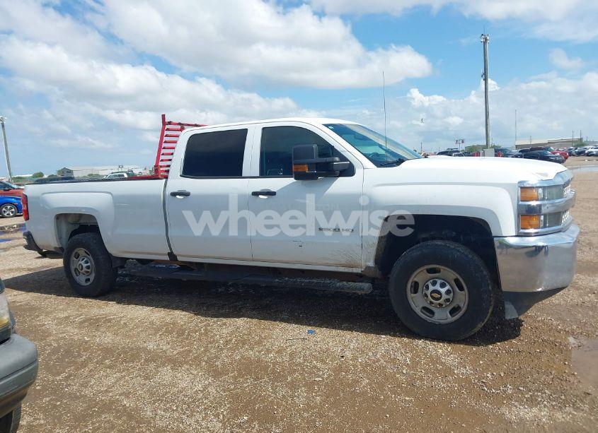 Photo 13 of 2019 Chevrolet Silverado 2500HD WT (VIN 1GC1CREG2KF220763)