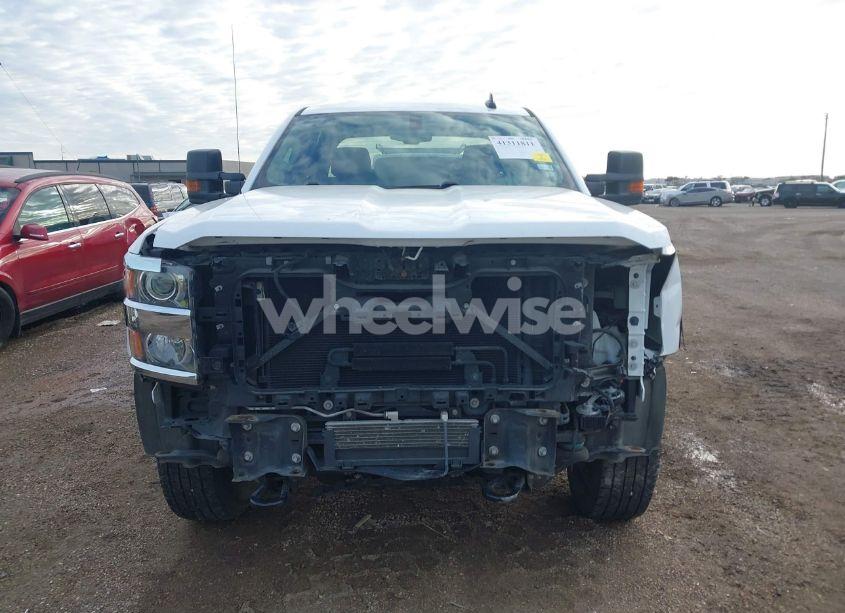Photo 12 of 2019 Chevrolet Silverado 2500HD WT (VIN 1GC1CREG4KF256583)