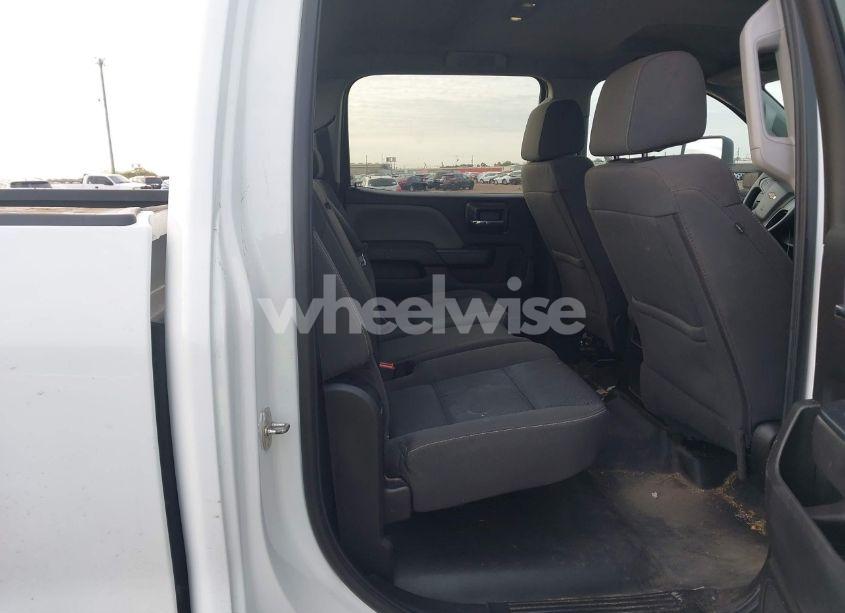 Photo 8 of 2019 Chevrolet Silverado 2500HD WT (VIN 1GC1CREG4KF256583)