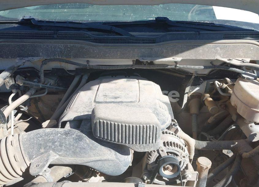 Photo 10 of 2019 Chevrolet Silverado 2500HD WT (VIN 1GC1CREGXKF125318)