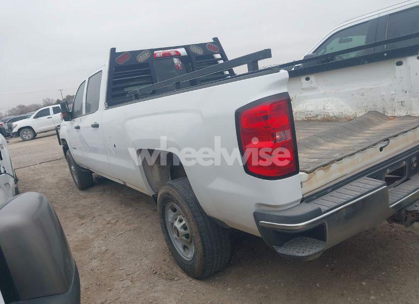 Photo 3 of 2019 Chevrolet Silverado 2500HD WT (VIN 1GC1CREGXKF125318)