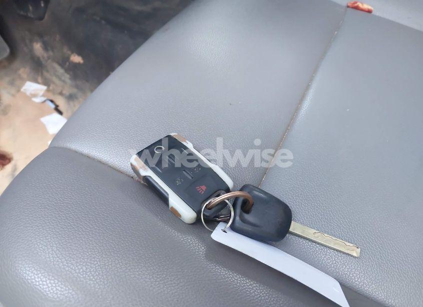 Photo 11 of 2016 Chevrolet Silverado 2500HD WT (VIN 1GC1CUE80GF217850)