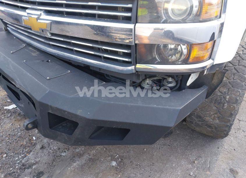 Photo 6 of 2016 Chevrolet Silverado 2500HD WT (VIN 1GC1CUE80GF217850)