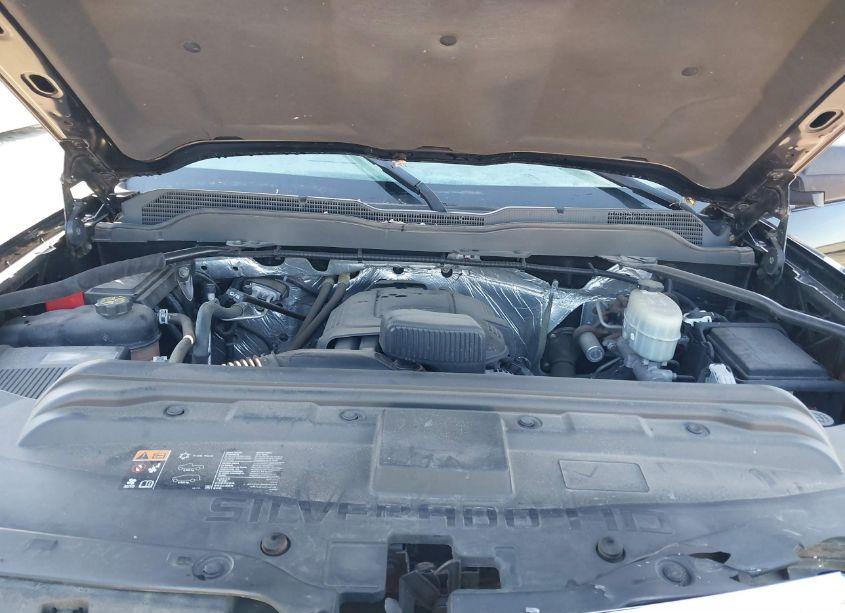 Photo 10 of 2015 Chevrolet Silverado 2500HD WT (VIN 1GC1CUEG0FF627540)