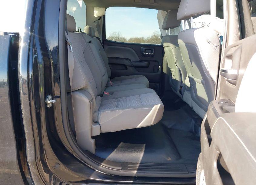 Photo 8 of 2015 Chevrolet Silverado 2500HD WT (VIN 1GC1CUEG0FF627540)