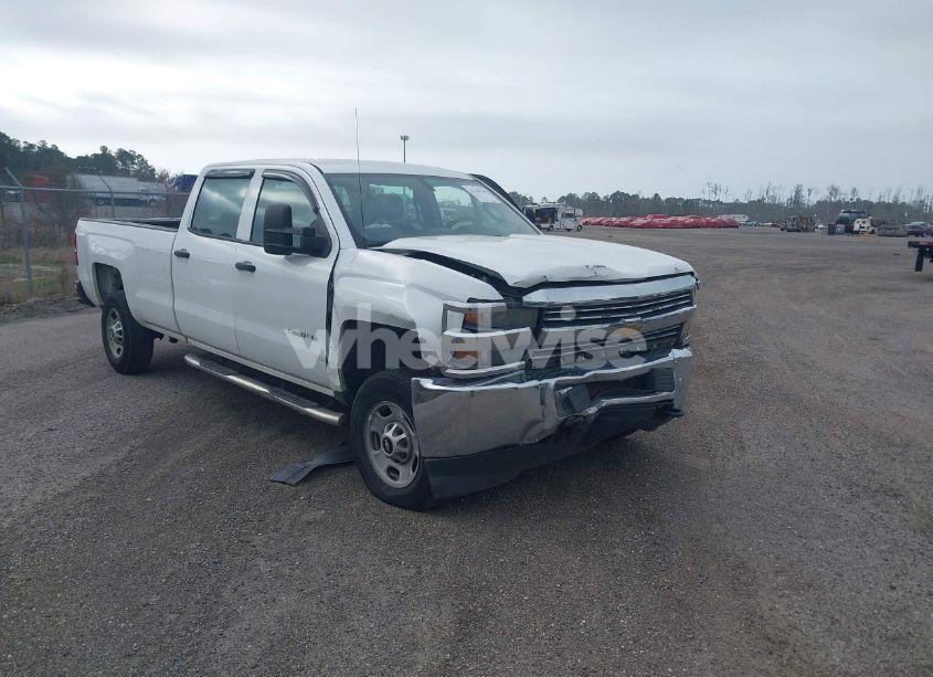 2015 Chevrolet Silverado 2500HD WT (VIN 1GC1CUEG2FF128156) main photo