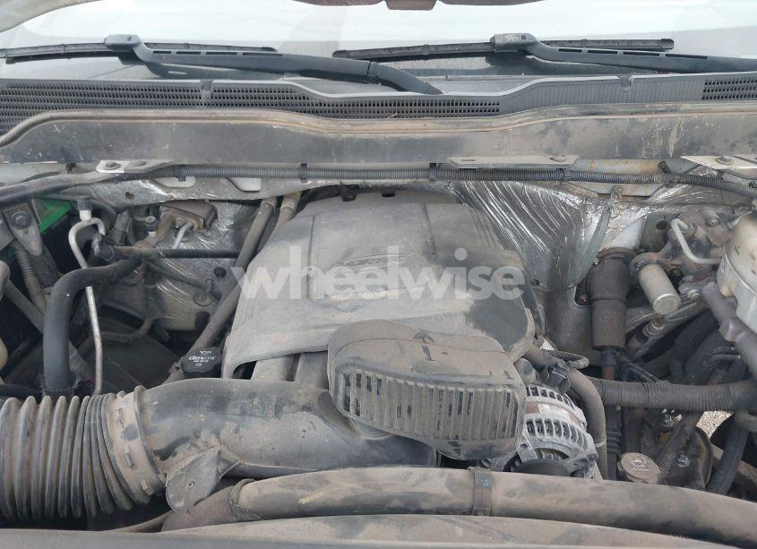 Photo 10 of 2015 Chevrolet Silverado 2500HD WT (VIN 1GC1CUEG2FF128156)