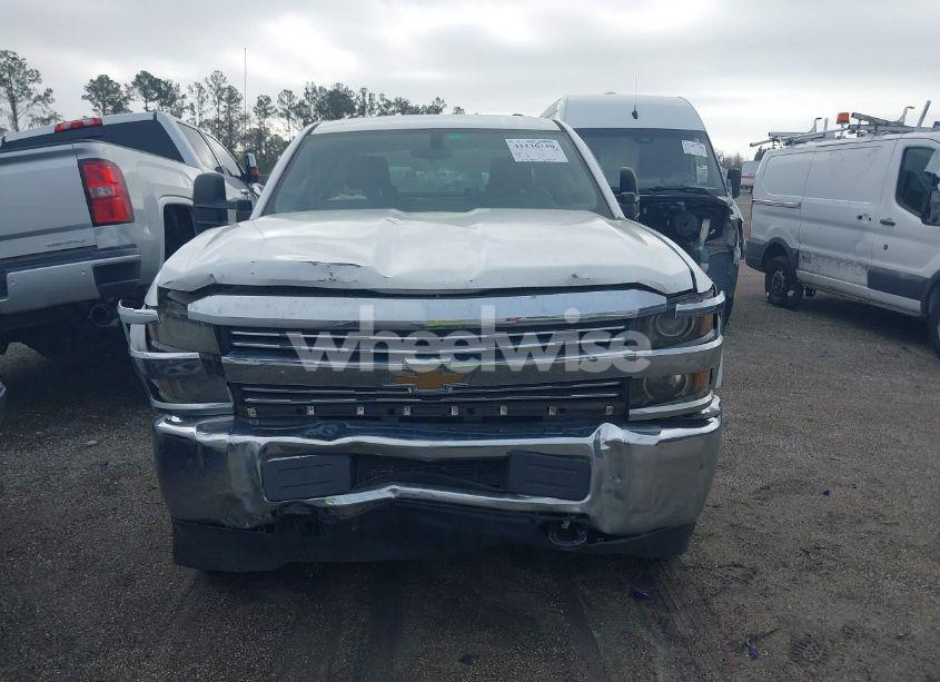 Photo 12 of 2015 Chevrolet Silverado 2500HD WT (VIN 1GC1CUEG2FF128156)